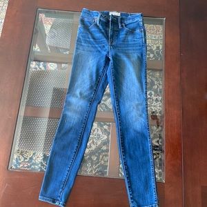 Madewell 10” high rise skinny size 25